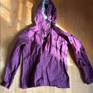 Patagonia Women's Torrentshell Jacket - Medium